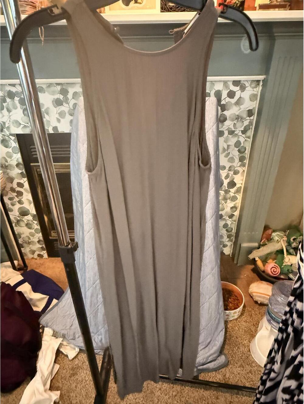a new day Sleeveless Taupe Dress XS